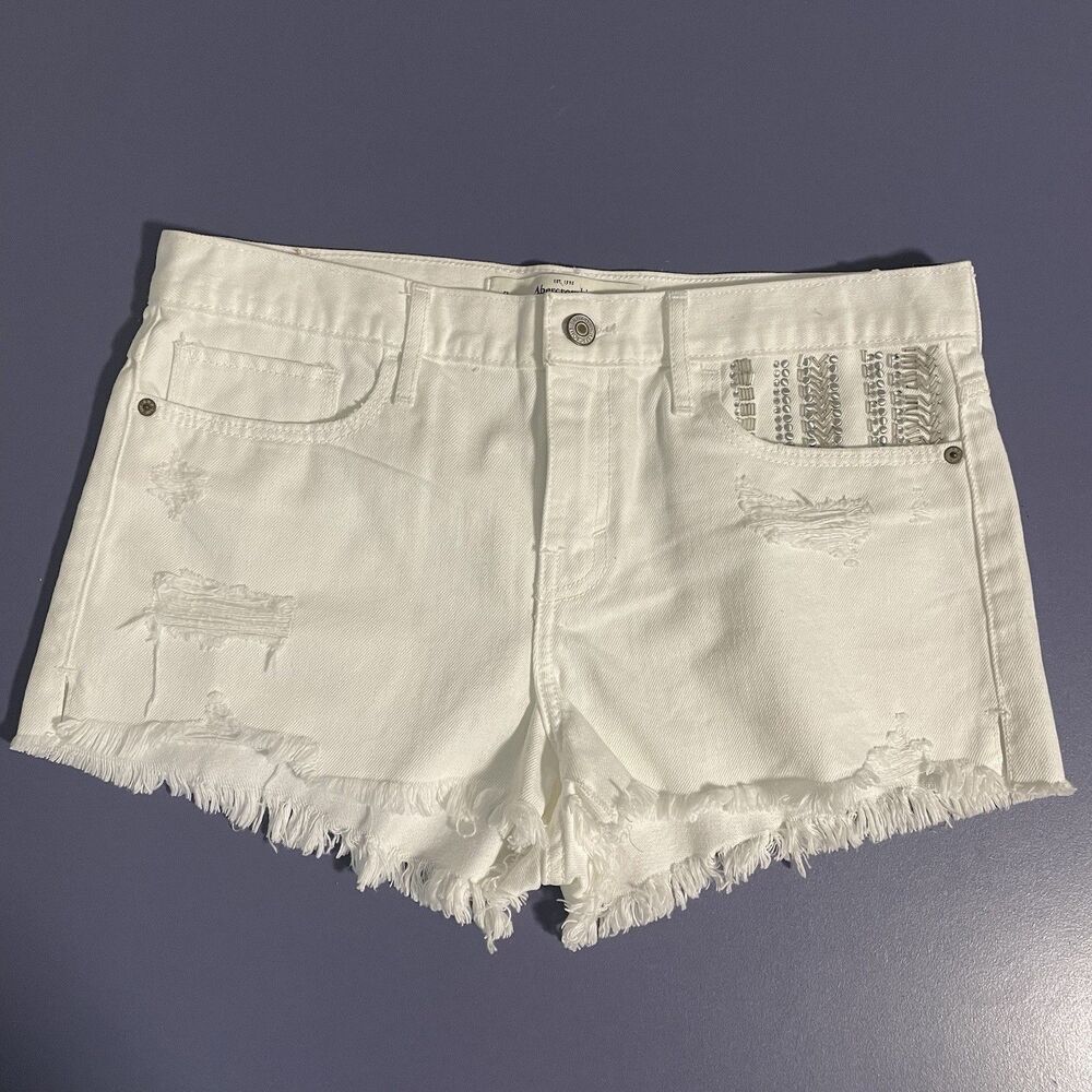 Abercrombie & Fitch White Jean Shorts Distressed High-Rise Beaded Size 29 8 NWT
